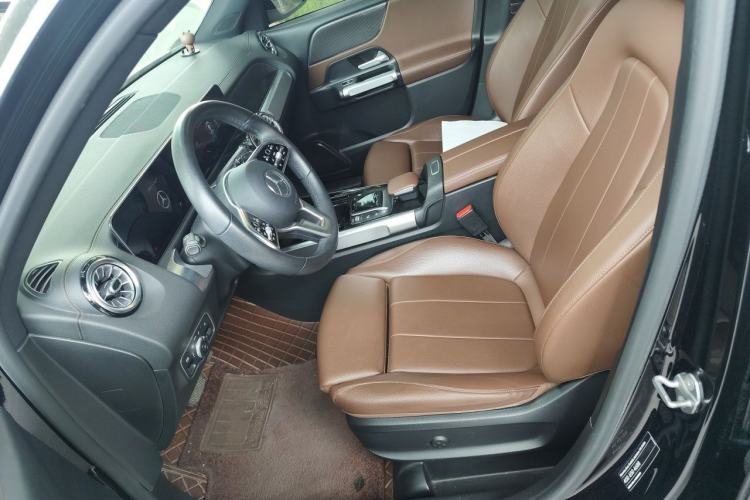 Used Mercedes-Benz GLB 2020 Updated GLB 200 Dynamic Edition Left Front Seat
