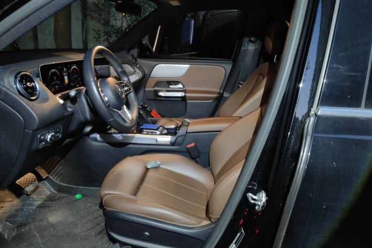 Used Mercedes-Benz GLB 2020 GLB 180 Dynamic Edition Left Front Seat
