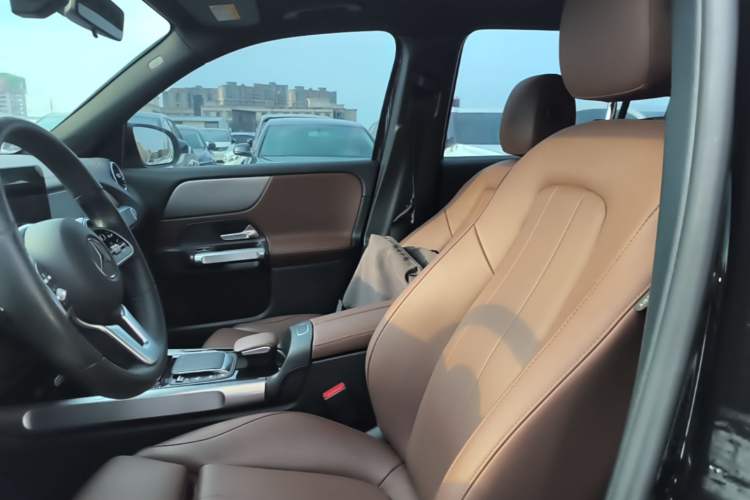 Used Mercedes-Benz GLB 2020 GLB 180 Dynamic Edition Left Front Seat