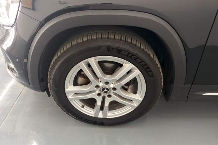 Used Mercedes-Benz GLB 2020 GLB 180 Fashion Model Left Front Wheel Hub