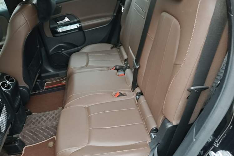 Used Mercedes-Benz GLB 2020 GLB 200 Dynamic Edition Left Rear Seat