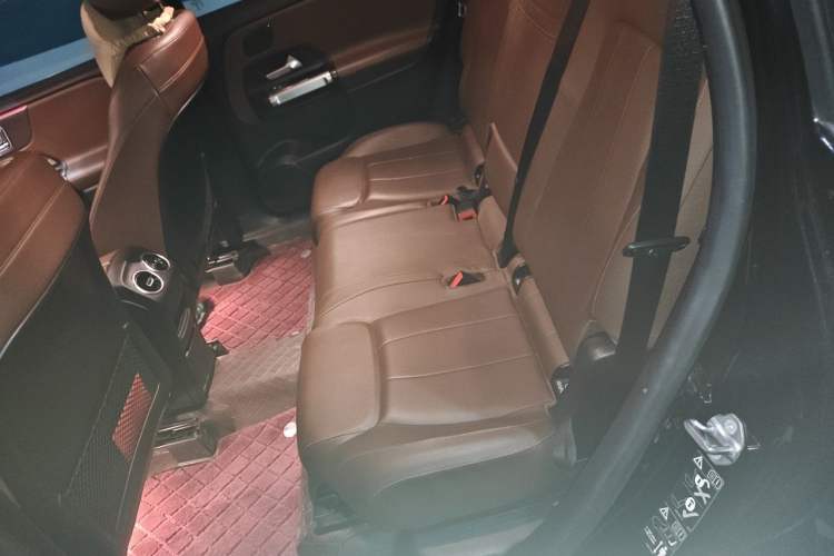 Used Mercedes-Benz GLB 2020 GLB 200 Stylish Edition Left Rear Seat