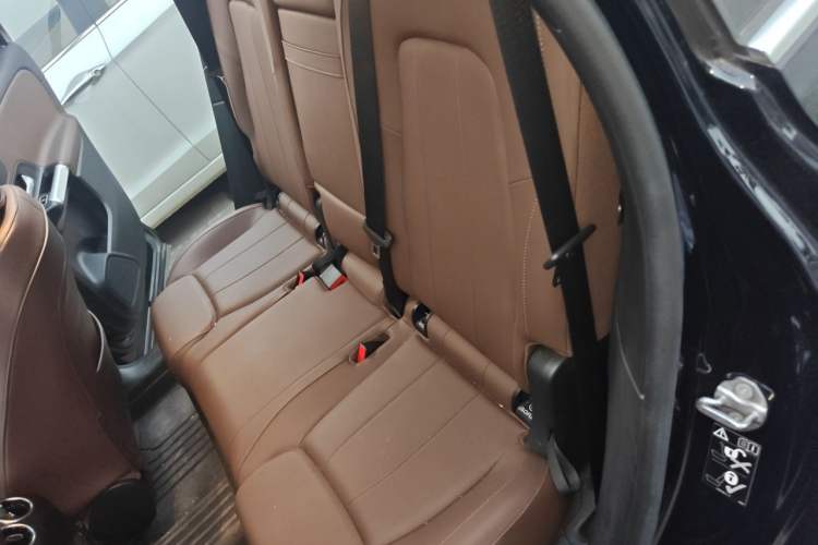 Used Mercedes-Benz GLB 2020 GLB 200 Dynamic Edition Left Rear Seat