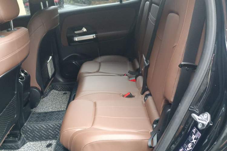 Used Mercedes-Benz GLB 2020 Facelift GLB 200 Fashion Edition Left Rear Seat