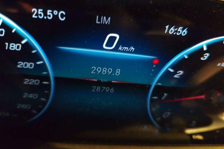 Used Mercedes-Benz GLB 2020 Updated GLB 200 Dynamic Edition Odometer Close Up