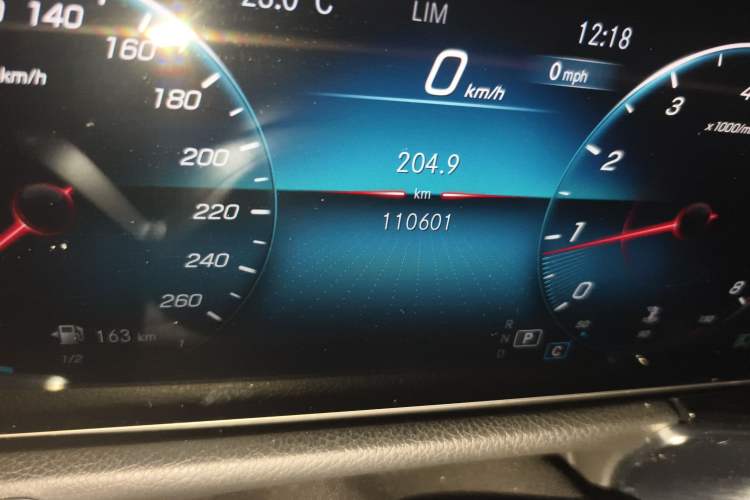 Used Mercedes-Benz GLB 2020 Updated GLB 200 Dynamic Edition Odometer Close Up