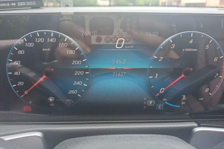 Used Mercedes-Benz GLB 2020 Updated GLB 200 Dynamic Edition Odometer Close Up
