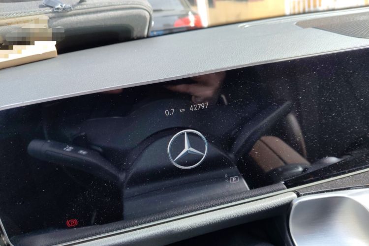 Used Mercedes-Benz GLB 2020 Updated GLB 200 Dynamic Edition Odometer Close Up
