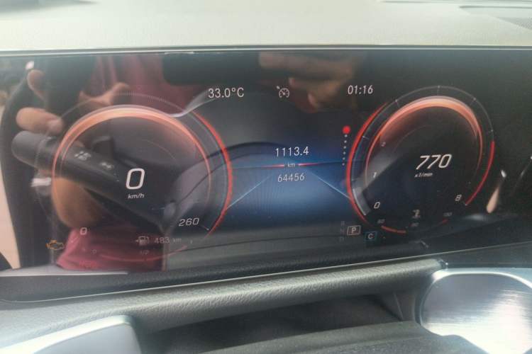 Used Mercedes-Benz GLB 2020 Facelift GLB 200 Fashion Edition Odometer Close Up