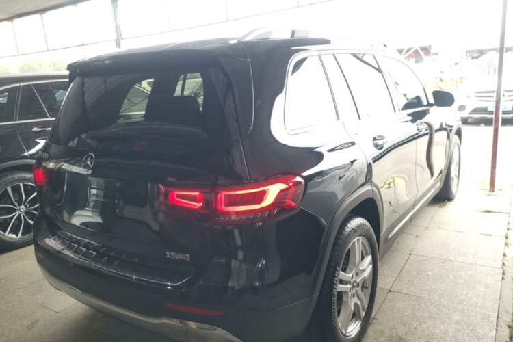 Used Mercedes-Benz GLB 2020 GLB 200 Dynamic Edition Rear Right 45 Deg