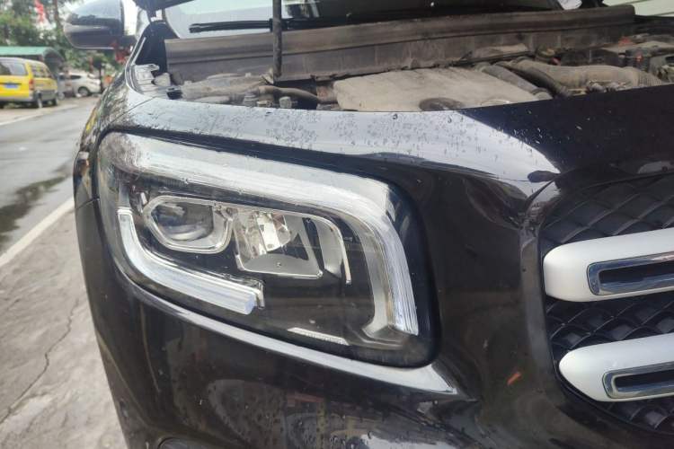 Used Mercedes-Benz GLB 2020 Updated GLB 200 Dynamic Edition Right Front Headlight