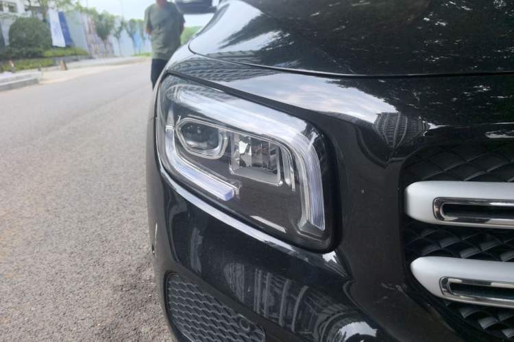 Used Mercedes-Benz GLB 2020 Facelift GLB 200 Fashion Edition Right Front Headlight