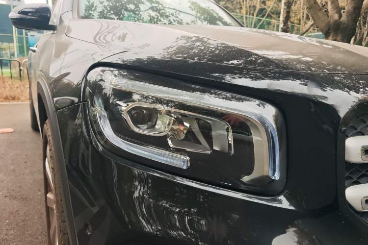 Used Mercedes-Benz GLB 2020 Facelift GLB 200 Fashion Edition Right Front Headlight