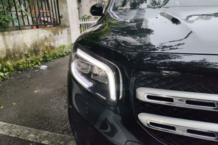 Used Mercedes-Benz GLB 2020 Facelift GLB 200 Fashion Edition Right Front Headlight