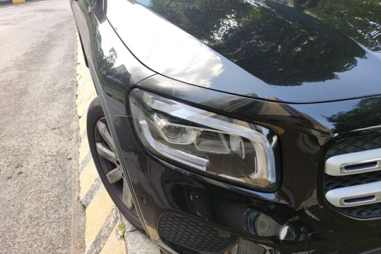 Used Mercedes-Benz GLB 2020 GLB 200 Stylish Edition Right Front Headlight