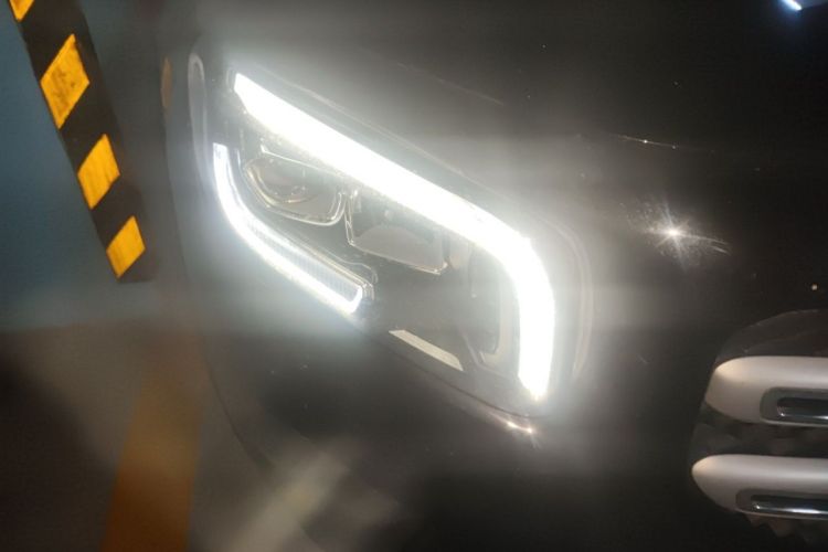 Used Mercedes-Benz GLB 2020 GLB 200 Stylish Edition Right Front Headlight