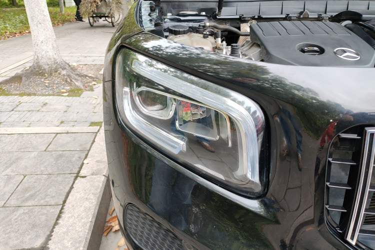 Used Mercedes-Benz GLB 2020 Facelift GLB 200 Fashion Edition Right Front Headlight