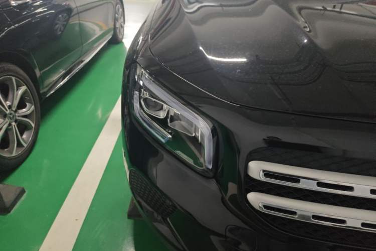 Used Mercedes-Benz GLB 2020 GLB 200 Stylish Edition Right Front Headlight