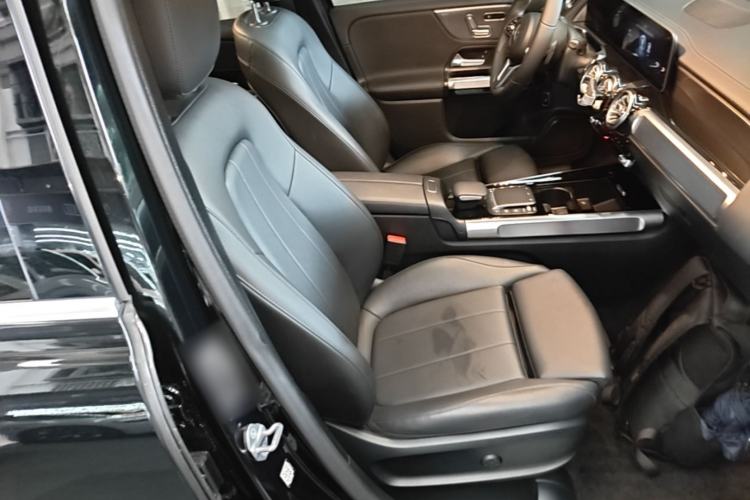 Used Mercedes-Benz GLB 2020 Facelift GLB 200 Fashion Edition Right Front Seat