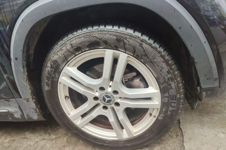 Used Mercedes-Benz GLB 2020 Updated GLB 200 Dynamic Edition Right Front Wheel Hub