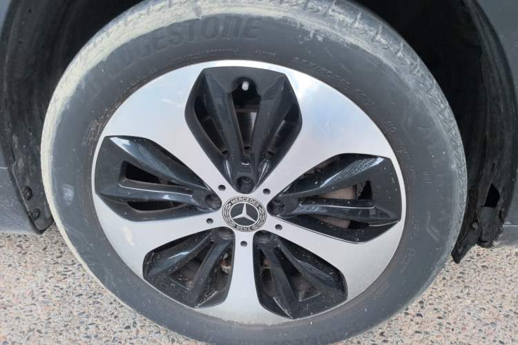 Used Mercedes-Benz GLB 2020 Facelift GLB 200 Fashion Edition Right Front Wheel Hub