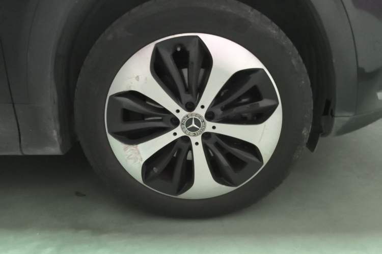 Used Mercedes-Benz GLB 2020 Facelift GLB 200 Fashion Edition Right Front Wheel Hub