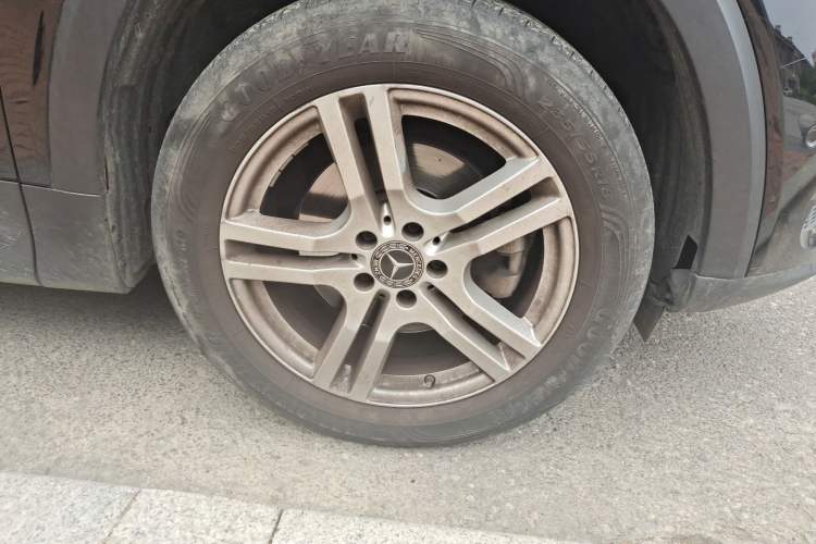 Used Mercedes-Benz GLB 2020 Updated GLB 200 Dynamic Edition Right Front Wheel Hub