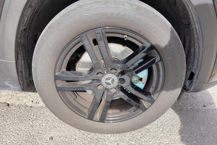 Used Mercedes-Benz GLB 2020 Updated GLB 200 Dynamic Edition Right Front Wheel Hub