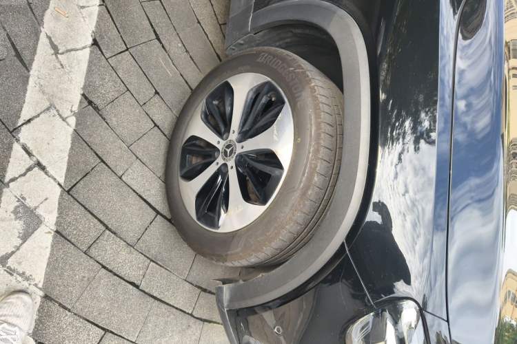 Used Mercedes-Benz GLB 2020 Facelift GLB 200 Fashion Edition Right Front Wheel Hub