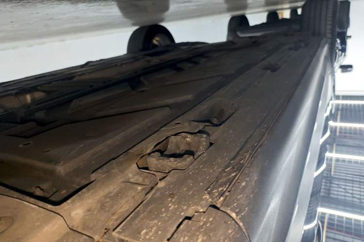 Used Mercedes-Benz GLB 2020 GLB 180 Fashion Model Right Side Sill