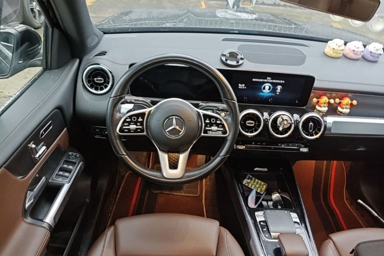 Used Mercedes-Benz GLB 2020 GLB 200 Dynamic Edition Steering Wheel