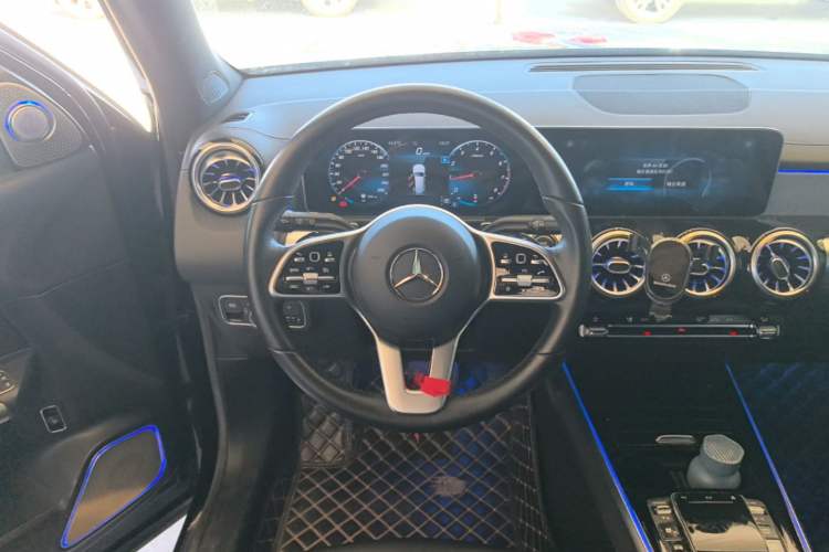 Used Mercedes-Benz GLB 2020 GLB 180 Fashion Model Steering Wheel