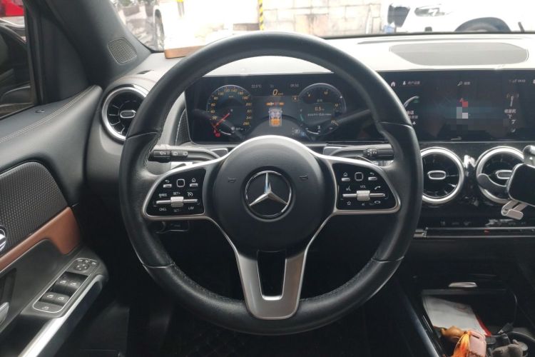 Used Mercedes-Benz GLB 2020 GLB 200 Dynamic Edition Steering Wheel