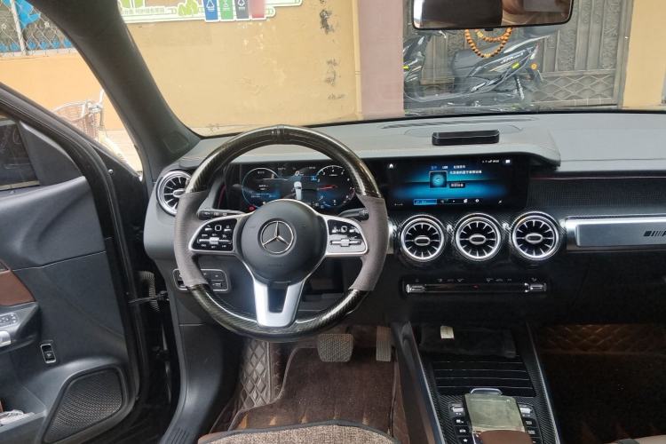 Used Mercedes-Benz GLB 2020 Facelift GLB 200 Fashion Edition Steering Wheel