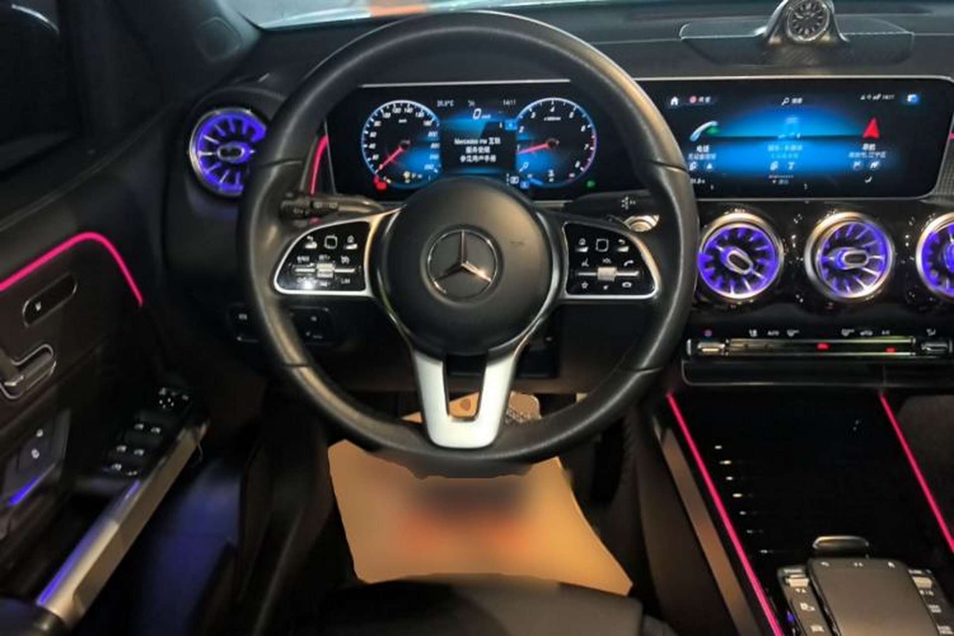 Used Mercedes-Benz GLB 2020 Facelift GLB 200 Fashion Edition Steering Wheel