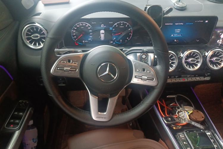Used Mercedes-Benz GLB 2020 Updated GLB 200 Dynamic Edition Steering Wheel