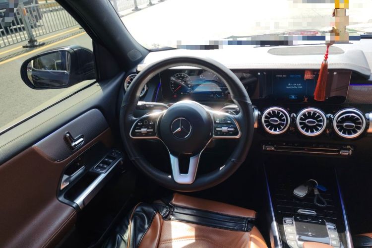 Used Mercedes-Benz GLB 2020 GLB 180 Fashion Model Steering Wheel