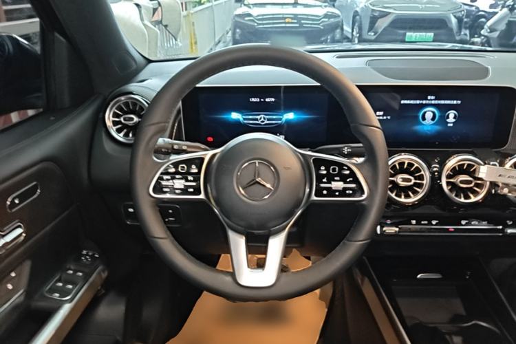 Used Mercedes-Benz GLB 2020 Facelift GLB 200 Fashion Edition Steering Wheel