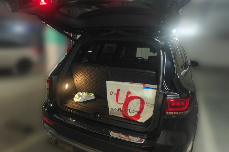 Used Mercedes-Benz GLB 2020 Facelift GLB 200 Fashion Edition Trunk