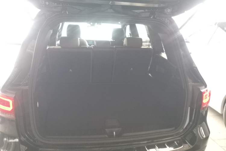 Used Mercedes-Benz GLB 2020 GLB 200 Dynamic Edition Trunk