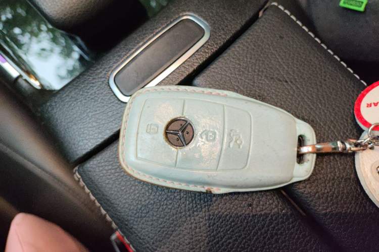 Used Mercedes-Benz GLB 2020 Facelift GLB 200 Fashion Edition Vehicle Key