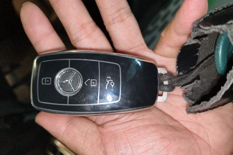 Used Mercedes-Benz GLB 2020 Facelift GLB 200 Fashion Edition Vehicle Key