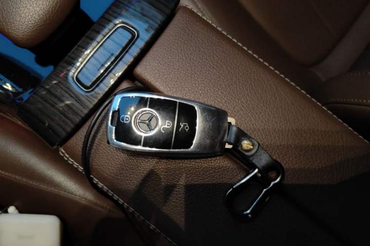 Used Mercedes-Benz GLB 2020 Facelift GLB 200 Fashion Edition Vehicle Key