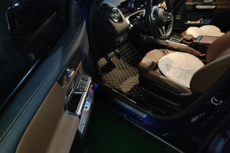 Used Mercedes-Benz GLB 2020 Updated GLB 200 Dynamic Edition Driver Seat