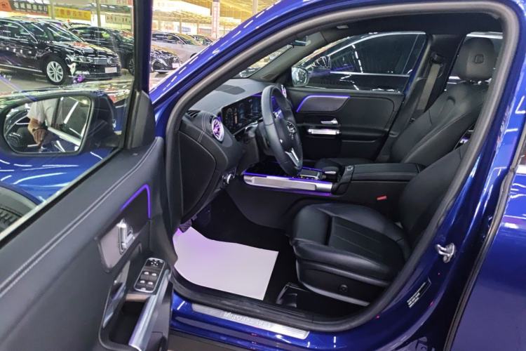 Used Mercedes-Benz GLB 2020 Updated GLB 200 Dynamic Edition Driver Seat