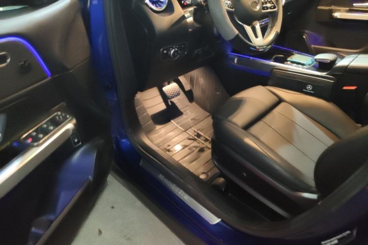 Used Mercedes-Benz GLB 2020 Facelift GLB 200 Fashion Edition Driver Seat