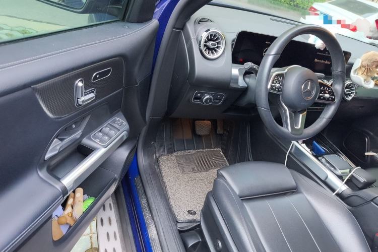 Used Mercedes-Benz GLB 2020 Facelift GLB 200 Fashion Edition Driver Seat