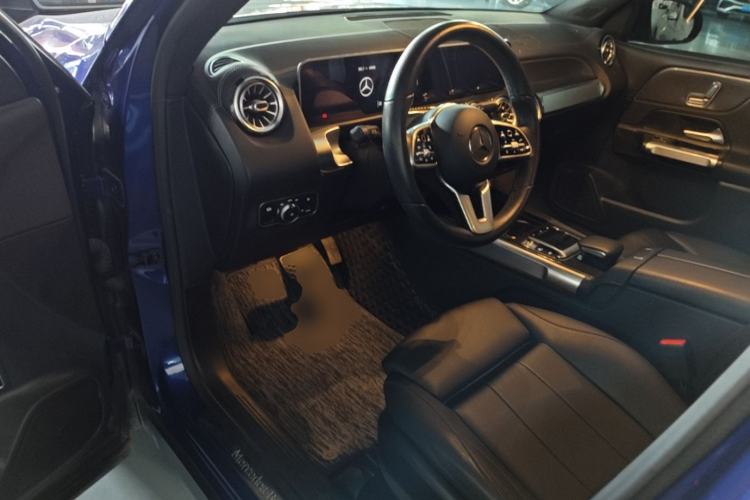 Used Mercedes-Benz GLB 2020 GLB 200 Stylish Edition Driver Seat