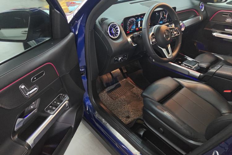 Used Mercedes-Benz GLB 2020 Facelift GLB 200 Fashion Edition Driver Seat