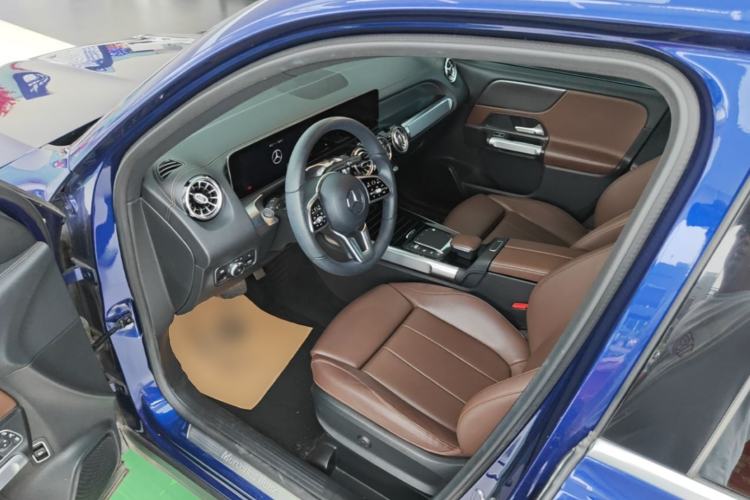 Used Mercedes-Benz GLB 2020 Updated GLB 200 Dynamic Edition Driver Seat